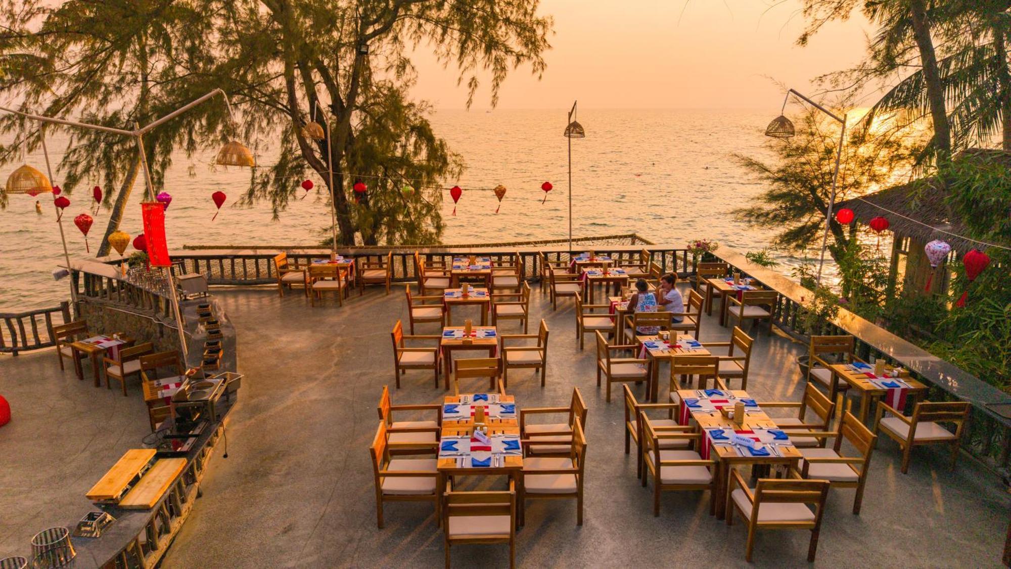 Grand Ocean Bay Resort Phu Quoc Exterior photo