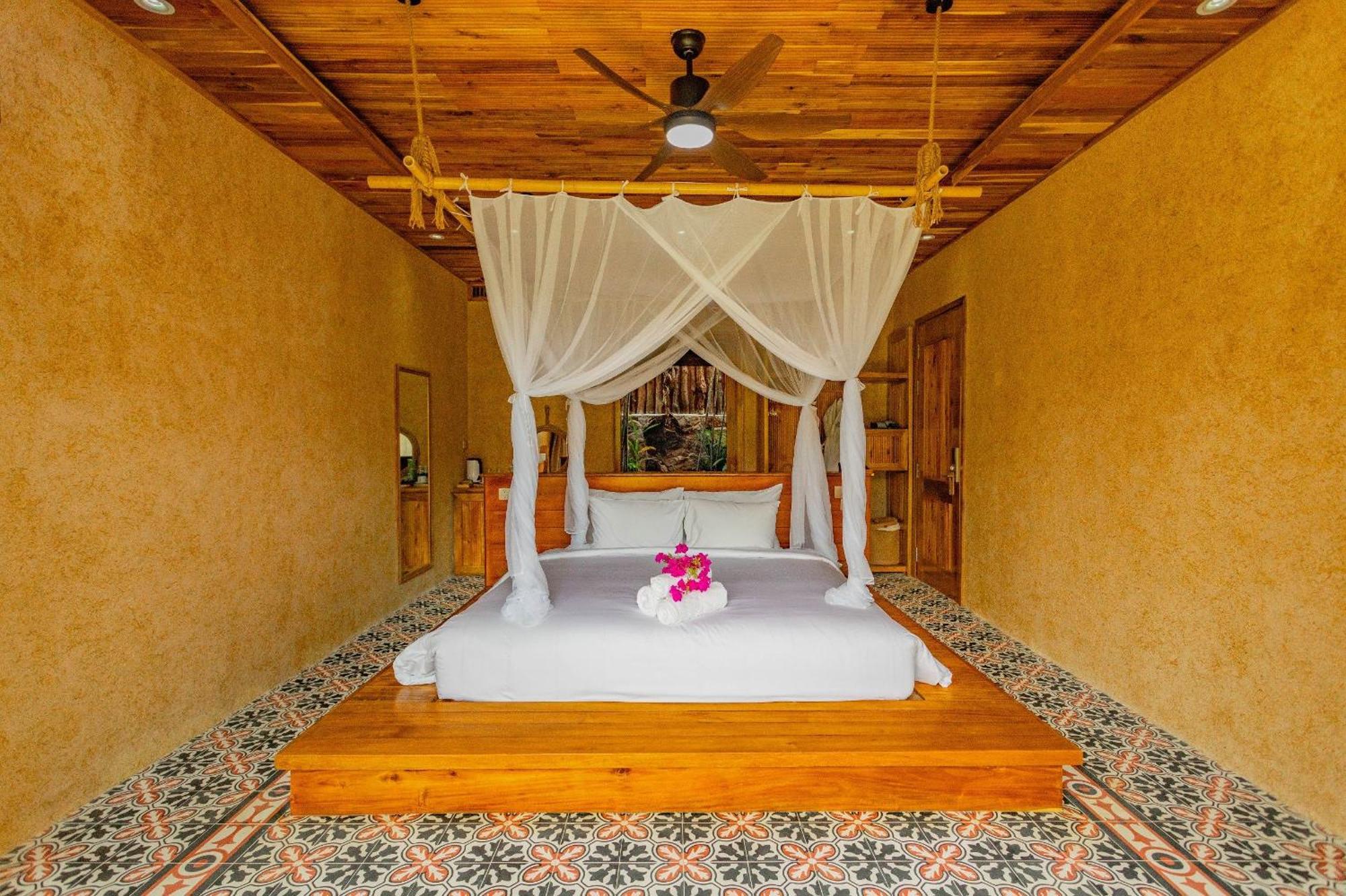 Grand Ocean Bay Resort Phu Quoc Exterior photo